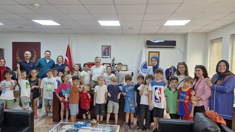 SAÜ Vakıf Okulları Öğrencilerinden Fakültemize Ziyaret
